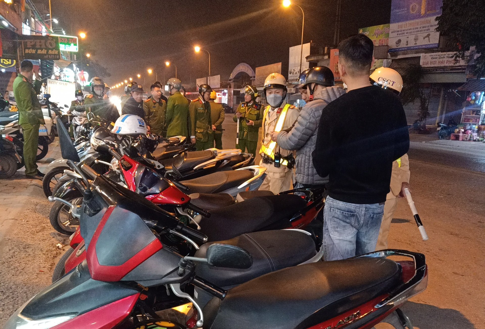 Công an quận Hồng Bàng: Xử lý 37 trường hợp vi phạm trật tự an toàn giao thông